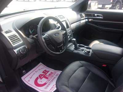 2018 Ford Explorer, $19999.0. Photo 9