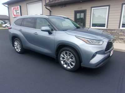 2020 Toyota Highlander, $26990.0. Photo 2