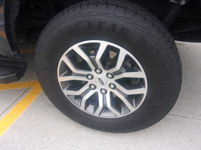 2022 Ford F150 Crew Cab, $32999.0. Photo 6