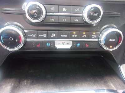 2022 Ford F150 Crew Cab, $32999.0. Photo 9