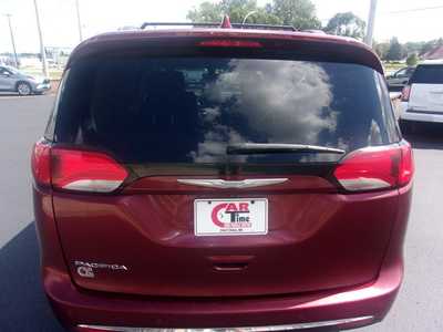 2018 Chrysler Pacifica, $6999.0. Photo 5