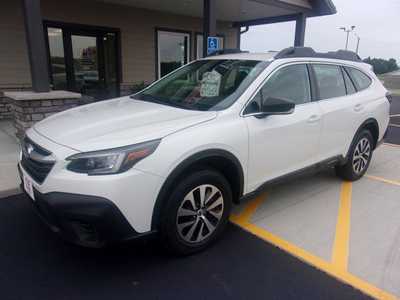 2022 Subaru Outback, $18999.0. Photo 2