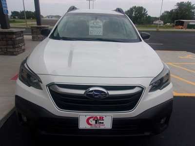 2022 Subaru Outback, $18999.0. Photo 3