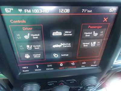 2018 RAM 1500 Crew Cab, $21999.0. Photo 9