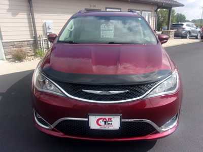 2017 Chrysler Pacifica, $17999.0. Photo 3