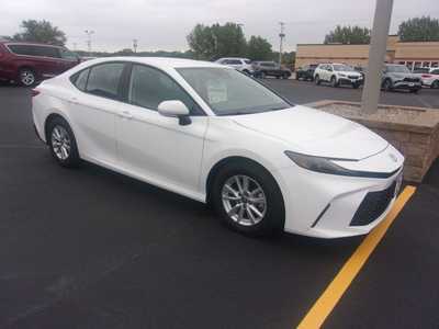 2025 Toyota Camry, $26999.0. Photo 2