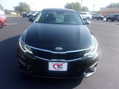 2019 Kia Optima, $14999.0. Photo 3