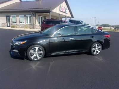 2019 Kia Optima, $14999.0. Photo 1
