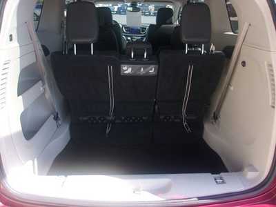 2017 Chrysler Pacifica, $9999.0. Photo 7