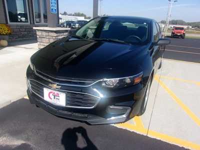 2018 Chevrolet Malibu, $12999.0. Photo 3