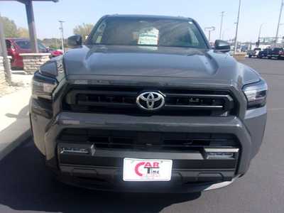 2025 Toyota 4Runner, $42999.0. Photo 4