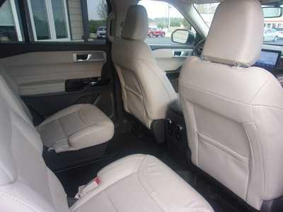 2023 Ford Explorer, $34999.0. Photo 8