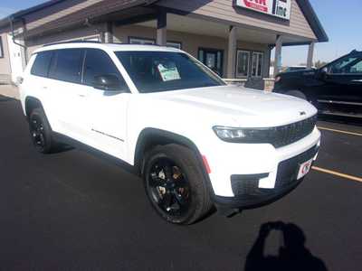 2023 Jeep Grand Cherokee L, $27999.0. Photo 2
