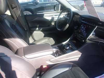 2023 Jeep Grand Cherokee L, $27999.0. Photo 7