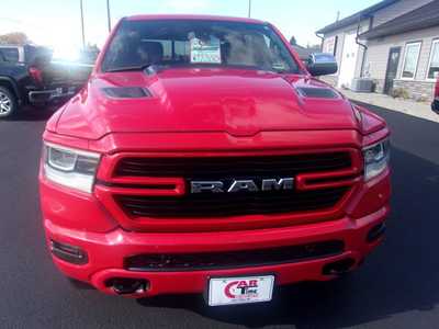 2020 RAM 1500 Crew Cab, $31000.0. Photo 3