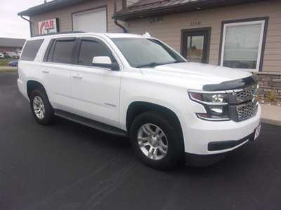 2019 Chevrolet Tahoe, $17999.0. Photo 2