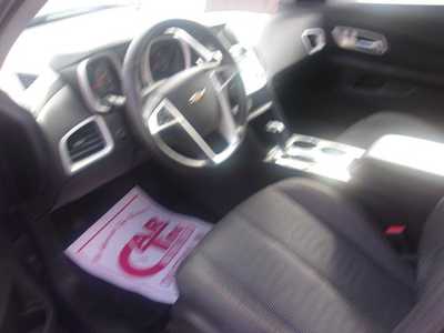 2017 Chevrolet Equinox, $9999.0. Photo 8