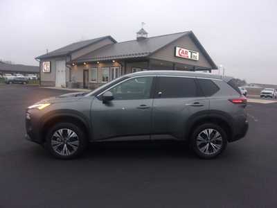 2023 Nissan Rogue, $17999.0. Photo 1
