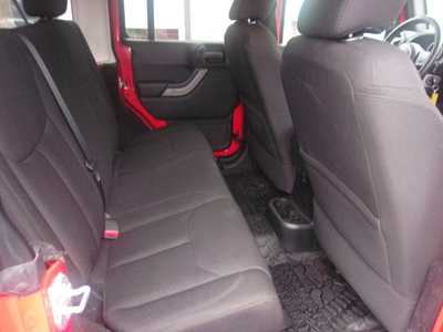 2016 Jeep Wrangler Unlimited, $14999.0. Photo 10