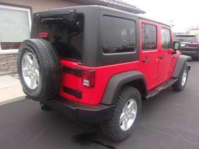 2016 Jeep Wrangler Unlimited, $14999.0. Photo 6