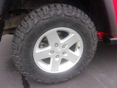 2016 Jeep Wrangler Unlimited, $14999.0. Photo 8