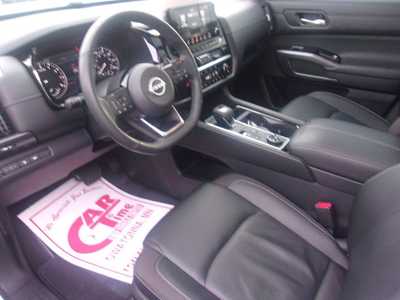2023 Nissan Pathfinder, $27990.0. Photo 11