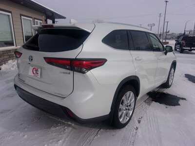 2023 Toyota Highlander, $39990.0. Photo 6
