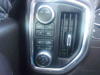 2020 GMC 1500 Crew Cab, $27999.0. Photo 12