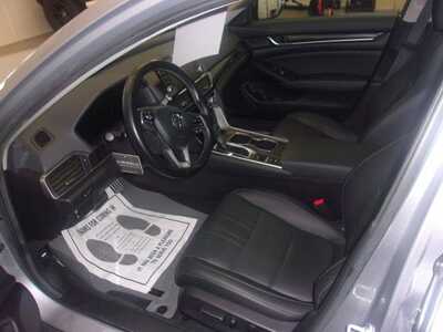 2021 Honda Accord, $23999.0. Photo 7