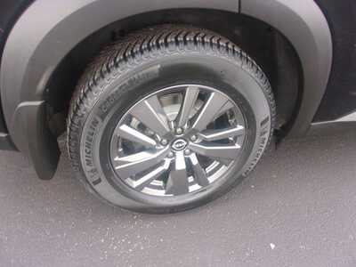 2024 Nissan Pathfinder, $24999.0. Photo 6