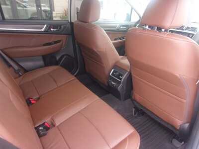 2018 Subaru Outback, $17999.0. Photo 9