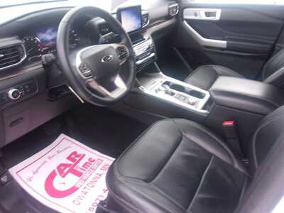 2022 Ford Explorer, $25999.0. Photo 9