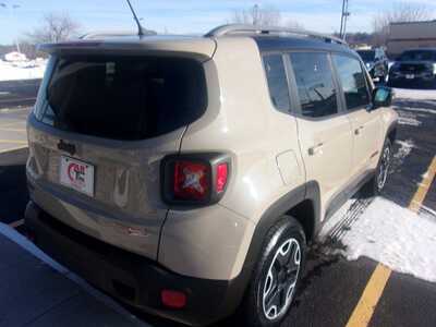 2015 Jeep Renegade, $9999.0. Photo 3