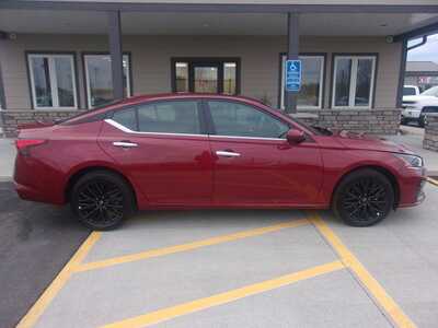 2025 Nissan Altima, $21999.0. Photo 2