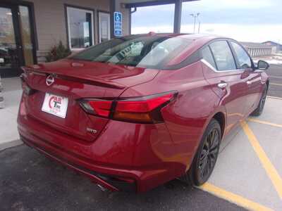 2025 Nissan Altima, $21999.0. Photo 5