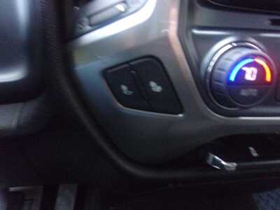 2018 Chevrolet 1500 Crew Cab, $24999.0. Photo 11