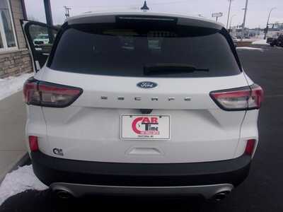 2022 Ford Escape, $15999.0. Photo 4