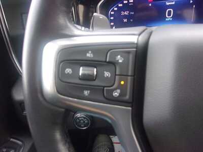 2022 Chevrolet 1500 Crew Cab, $34999.0. Photo 12