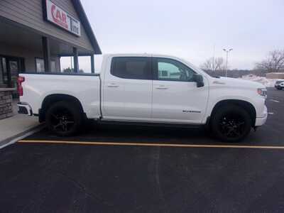 2022 Chevrolet 1500 Crew Cab, $34999.0. Photo 1