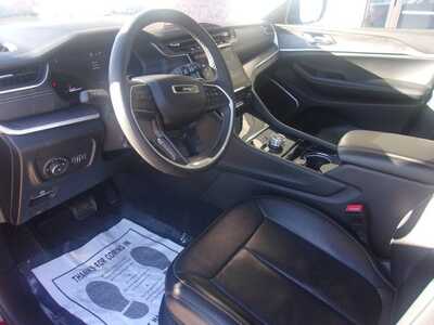 2023 Jeep Grand Cherokee L, $27999.0. Photo 6