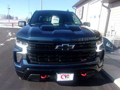 2022 Chevrolet 1500 Crew Cab, $32999.0. Photo 3
