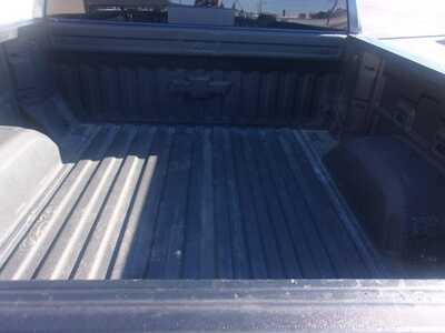 2022 Chevrolet 1500 Crew Cab, $32999.0. Photo 6