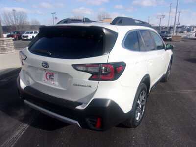2020 Subaru Outback, $19999.0. Photo 4