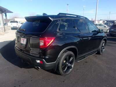 2021 Honda Passport, $21999.0. Photo 2