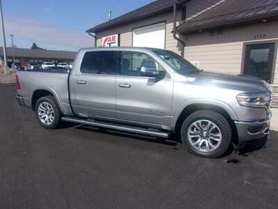 2024 RAM 1500 Crew Cab, $34999.0. Photo 2