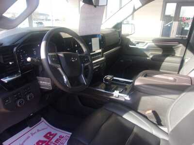 2022 Chevrolet 1500 Crew Cab, $34999.0. Photo 7