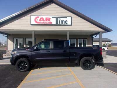 2022 Chevrolet 1500 Crew Cab, $34999.0. Photo 1