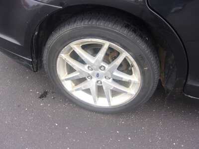 2012 Ford Fusion, $2388.0. Photo 4
