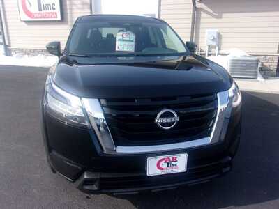 2024 Nissan Pathfinder, $24999.0. Photo 3