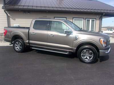 2023 Ford F150 Crew Cab, $34999.0. Photo 2